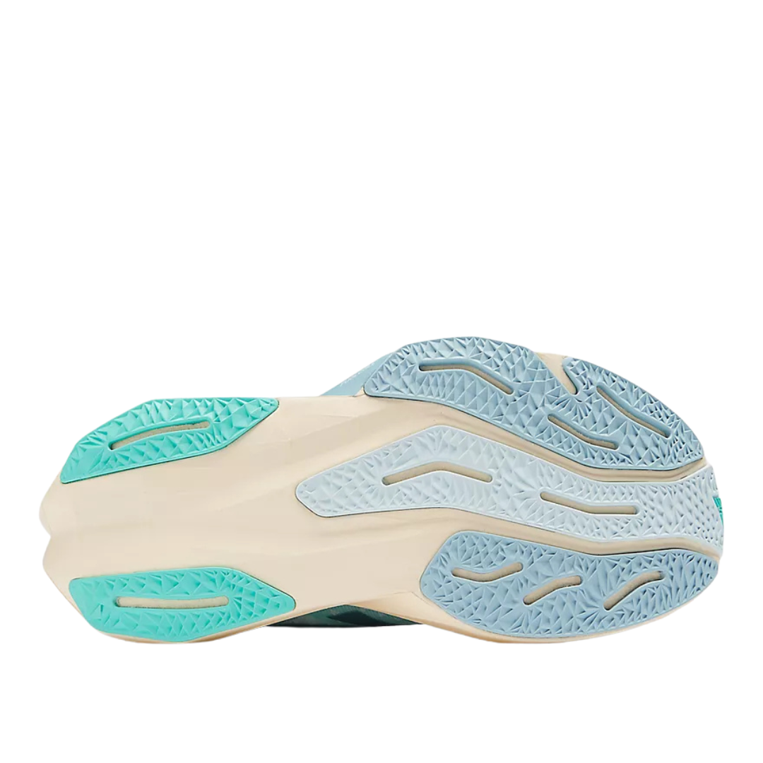 New Balance Women's Fuelcell Rebel v4