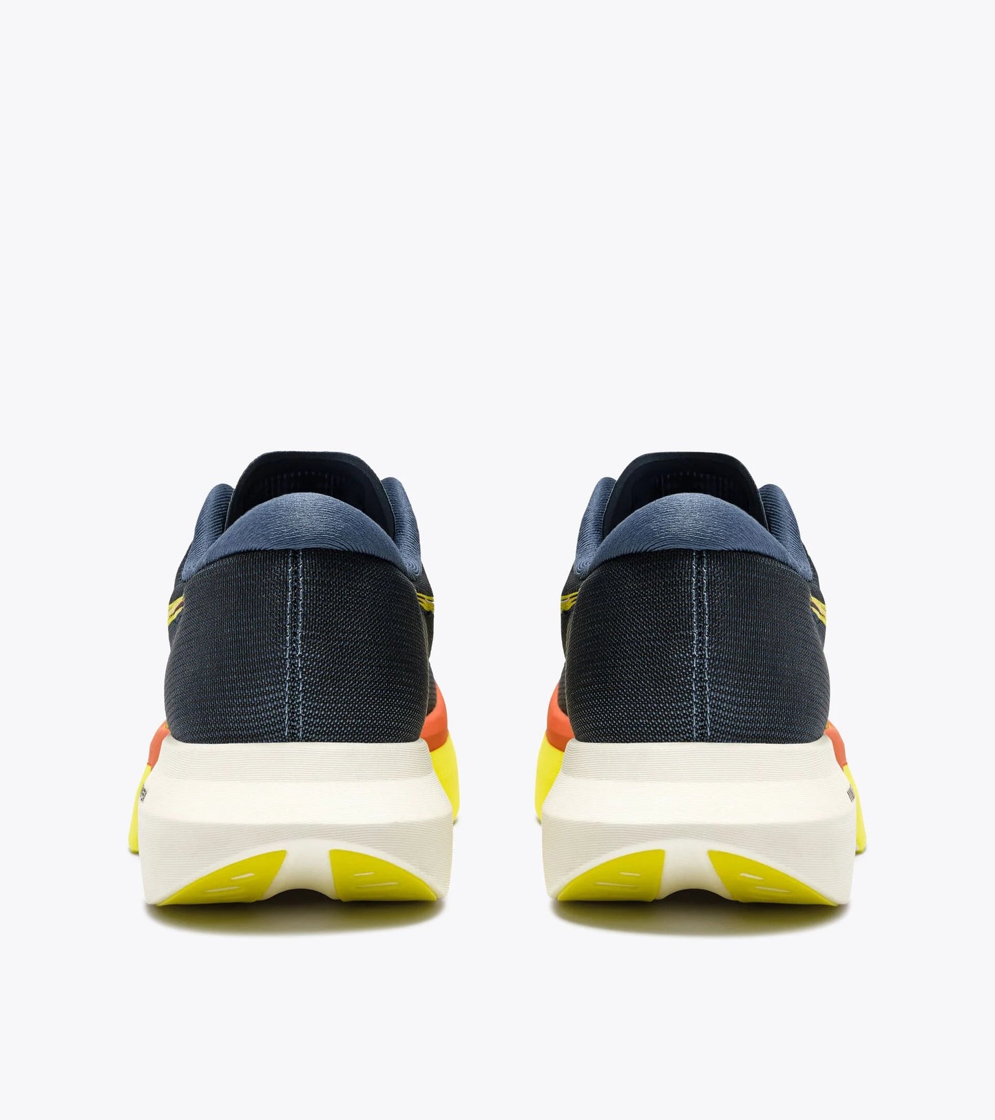 Unisex Gara Carbon 3