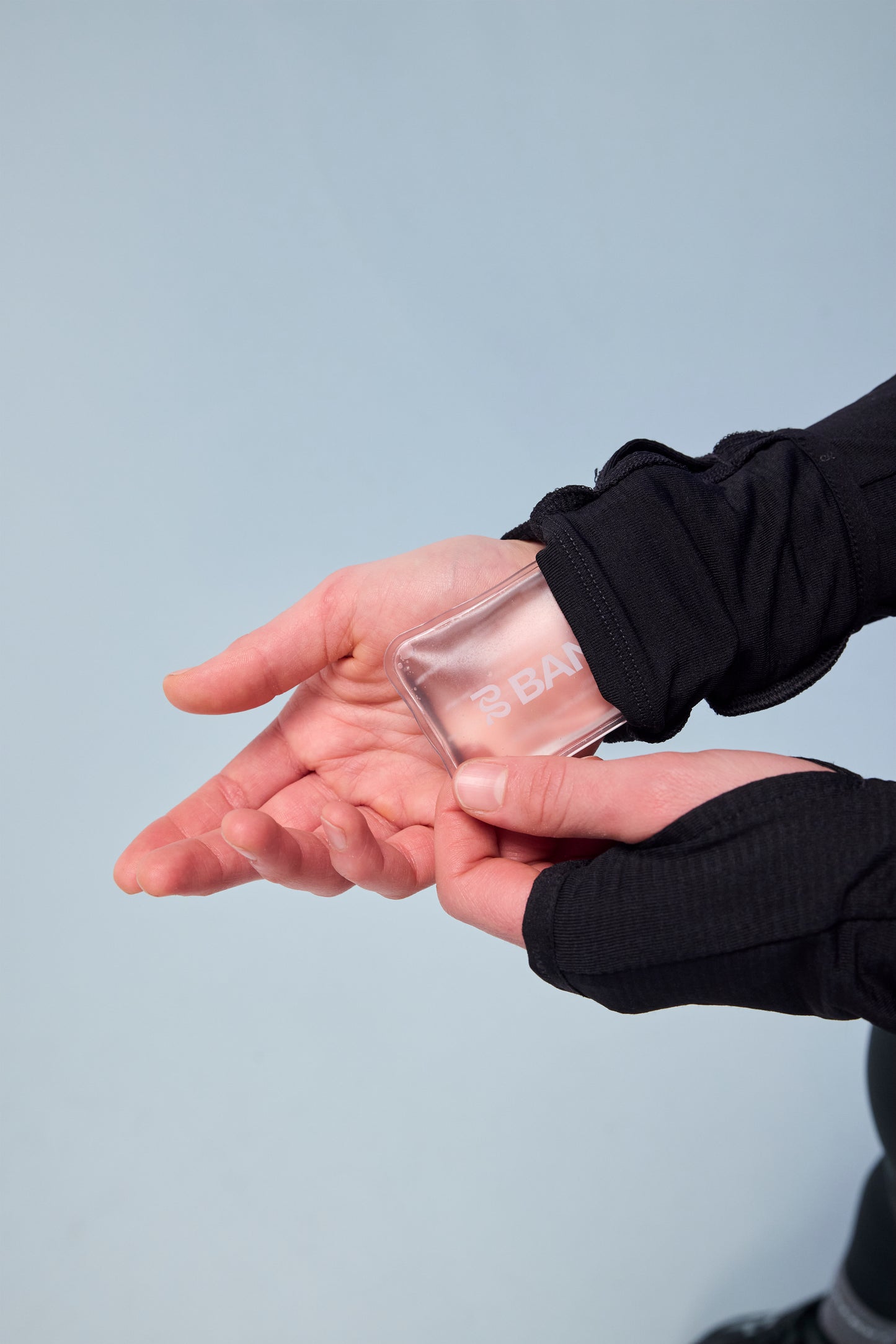 Women's AuraGrid Hooded Performance Top