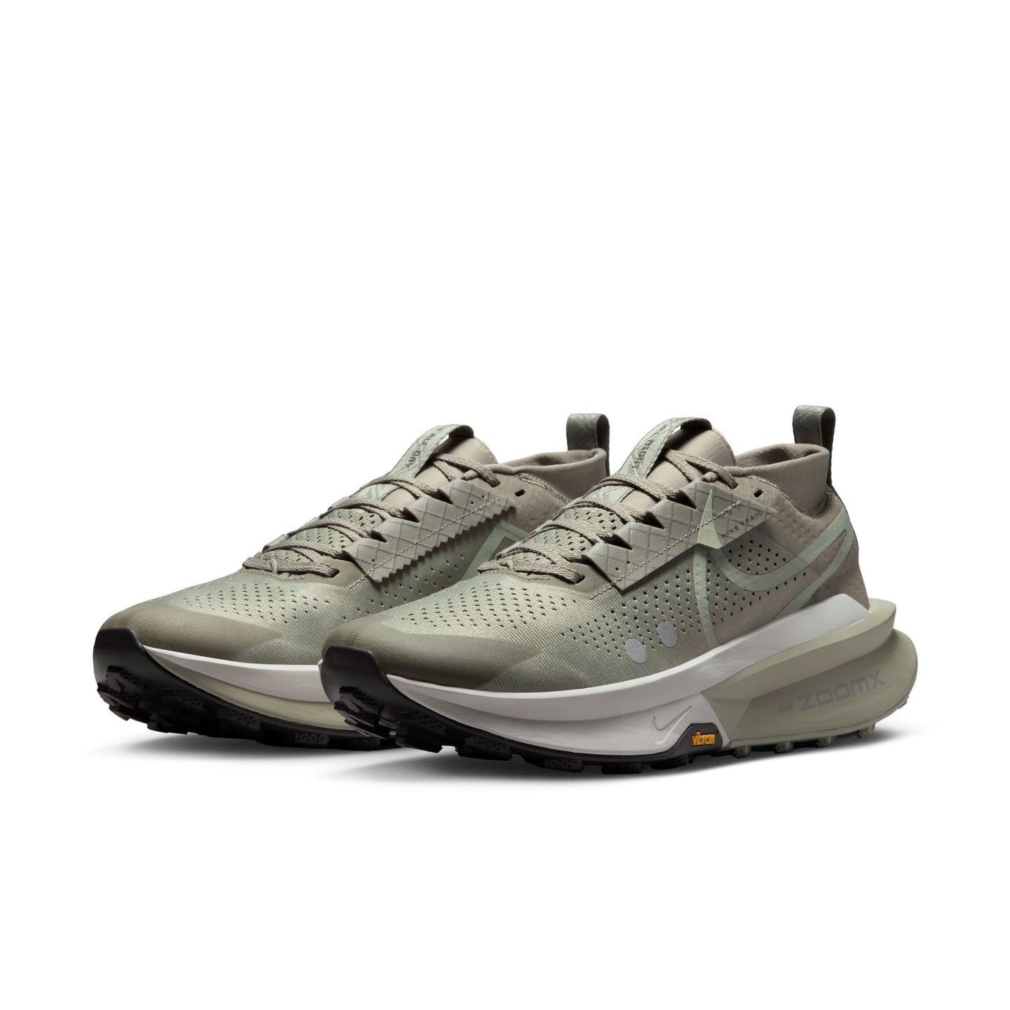 Nike Men's Zegama Trail 2