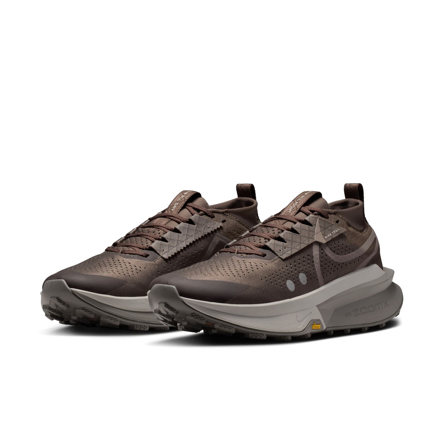 Nike Men's Zegama Trail 2