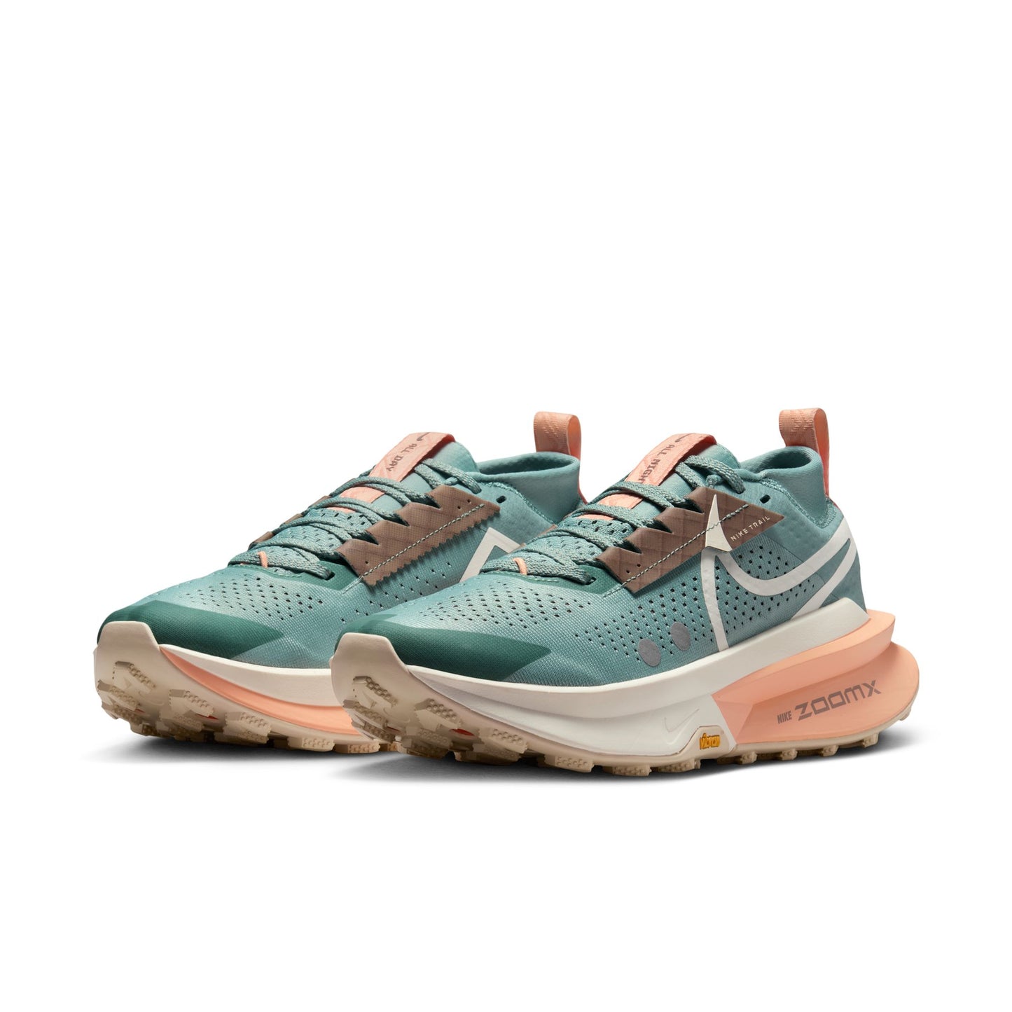 Nike Women's Zegama Trail 2